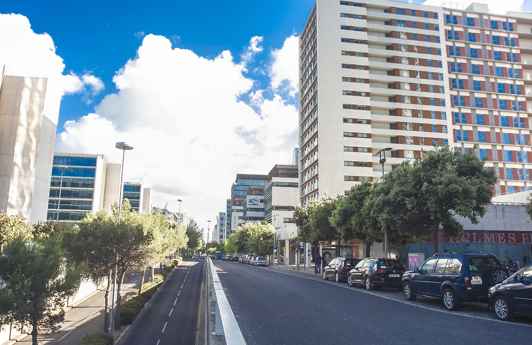 Oriente 57 Apartments By Apt Iin - Parque Das Nacoes-1