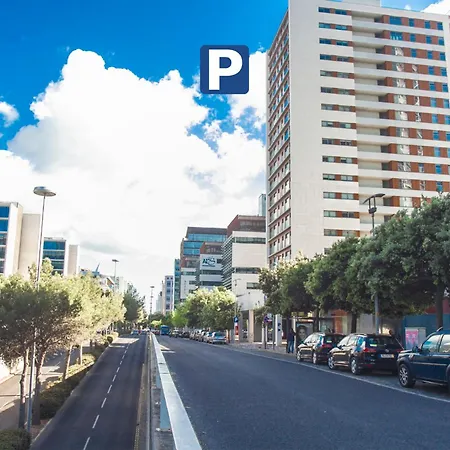Oriente 57 Apartments By Apt Iin - Parque Das Nacoes-3